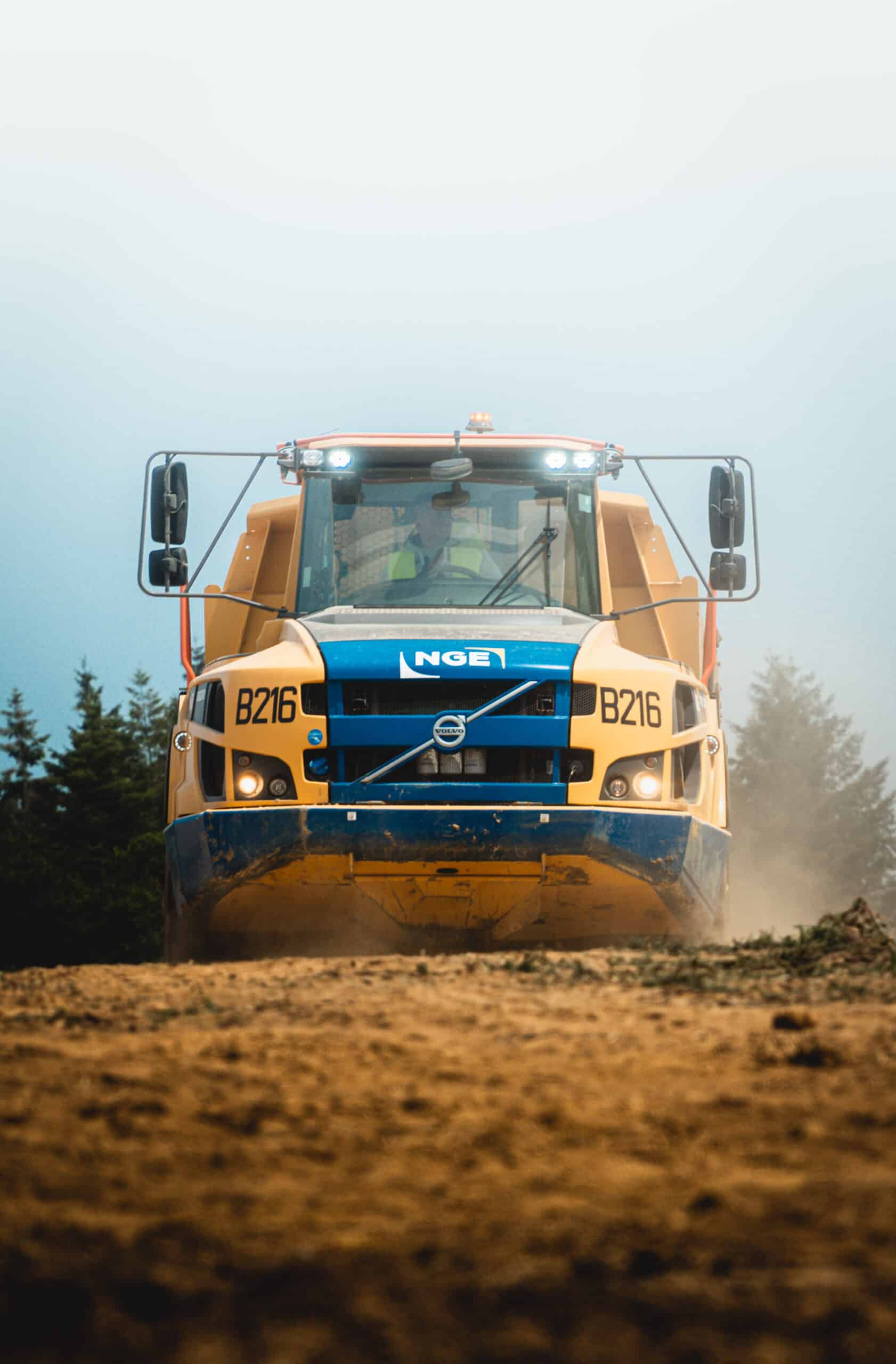 NGE — chantier ferroviaire vidéo TNX Agency